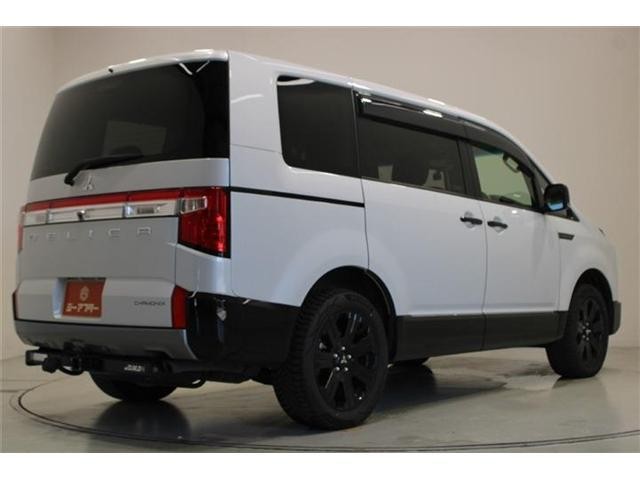 25918279_carP_l_6.jpg