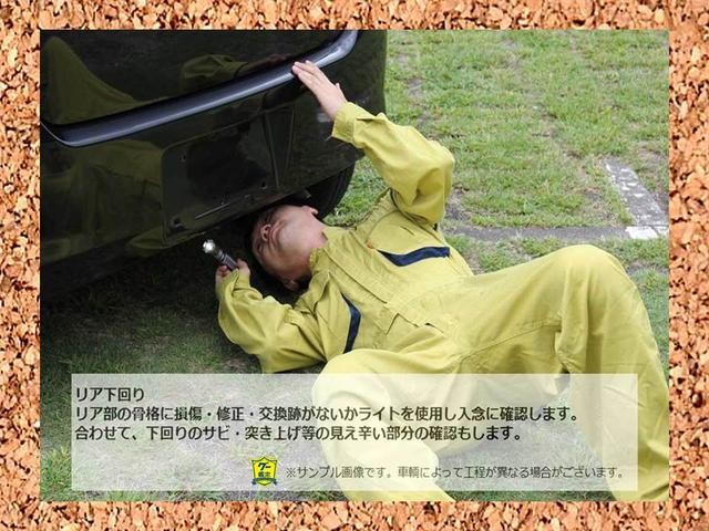 9030174A30260430W01619.jpg