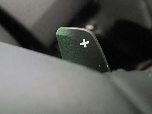 0201190A30261022W00709.jpg
