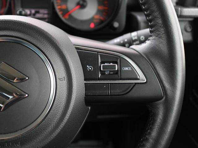 0509625A30260828W00114.jpg