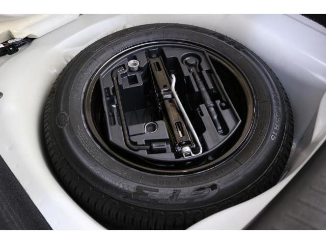 26085069_carP_l_12.jpg