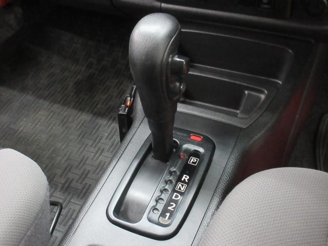 25652713_carP_l_12.jpg