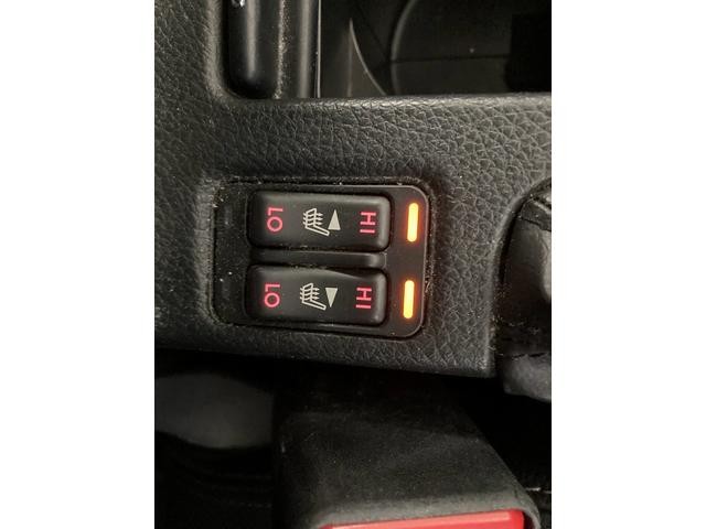 0300036A30260821W00303.jpg