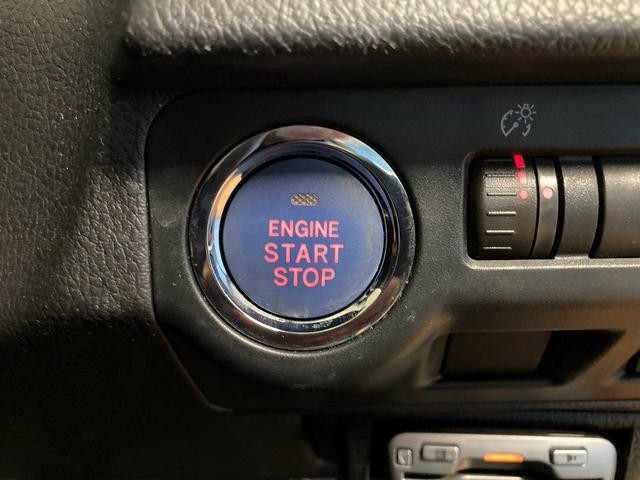 0300036A30260821W00312.jpg