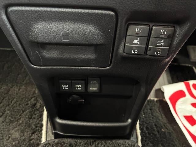 0402950A30261001W00910.jpg