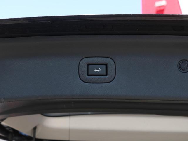 0509625A30260319W00813.jpg