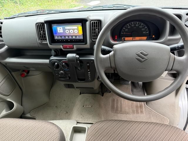0510782A30260909W00119.jpg