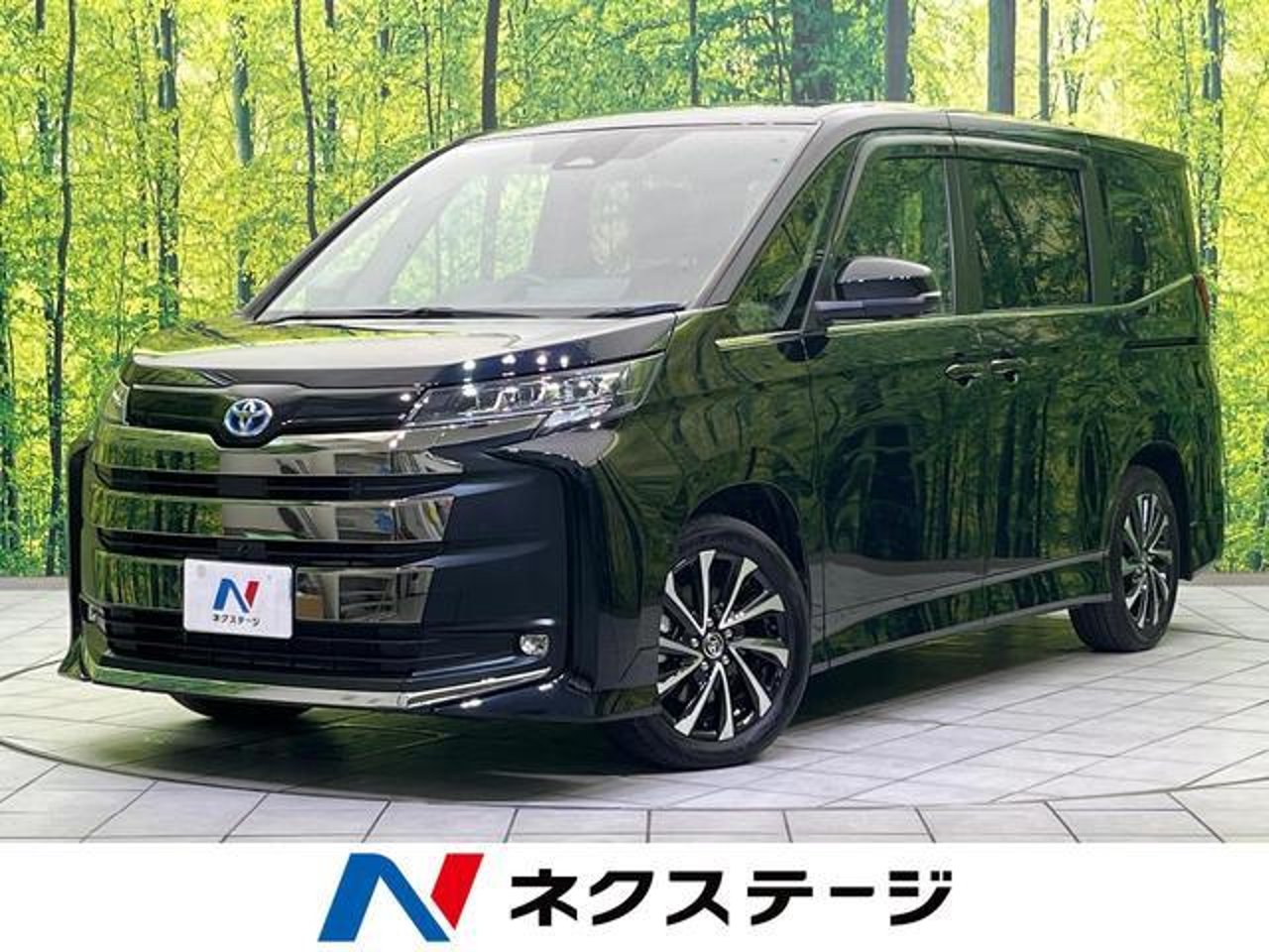 2023 Toyota Noah, photo 1 of 1