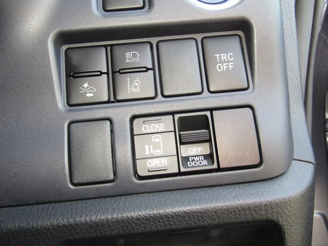 0403269A30260714W00217.jpg