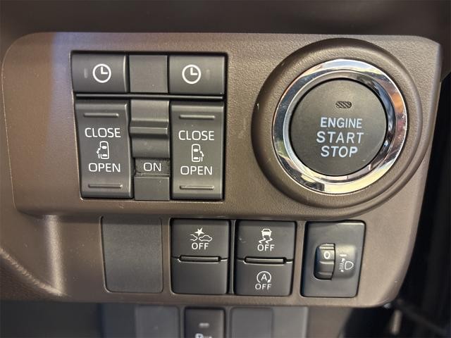 0704543A30261003W00111.jpg