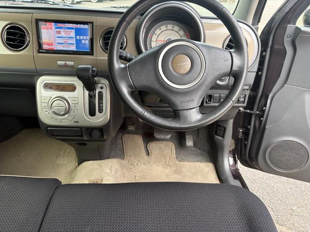0803641A30260520W00318.jpg