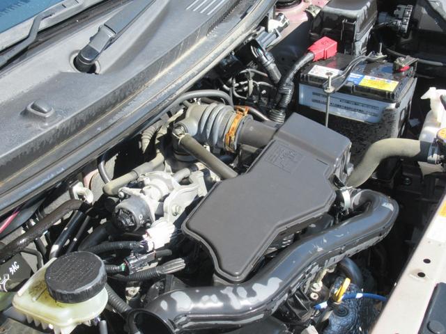 0204805A30260621W00114.jpg
