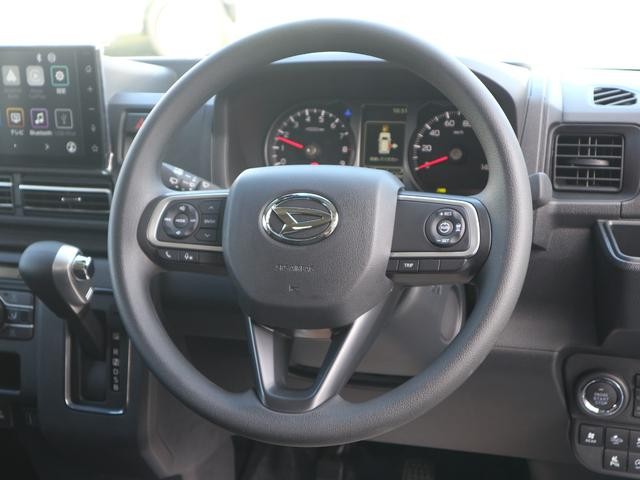 0200525A30260930W00107.jpg