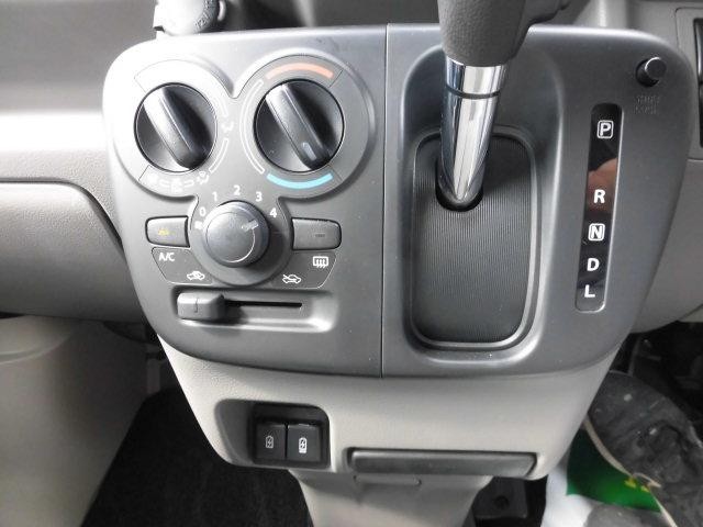 0800062A30260915W00114.jpg