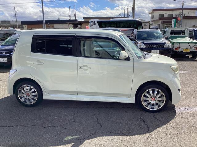 1200229A30260304W00103.jpg