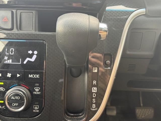 0708271A30260903W00210.jpg