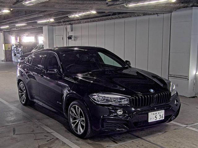 25009151_carP_l_10.jpg