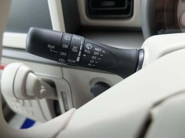 0705992A30260712W00206.jpg