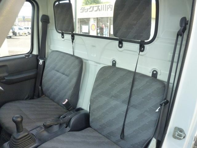 1100459A30260921W00109.jpg