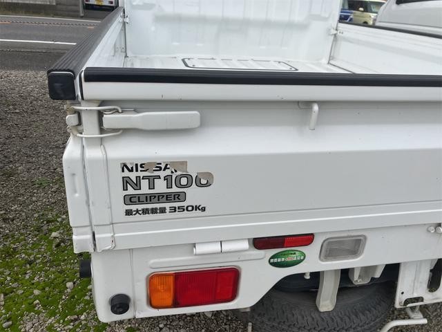 0508503A30261006W00812.jpg