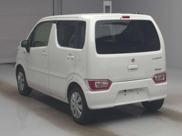 25719682_carP_l_6.jpg