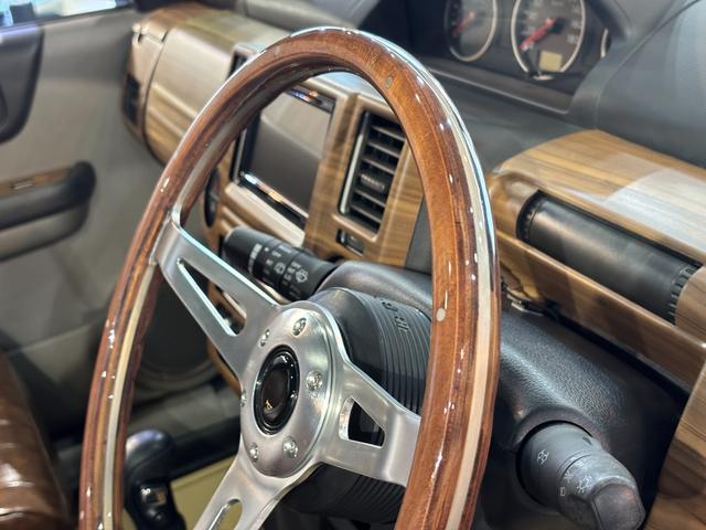 0551888A30260212W00105.jpg