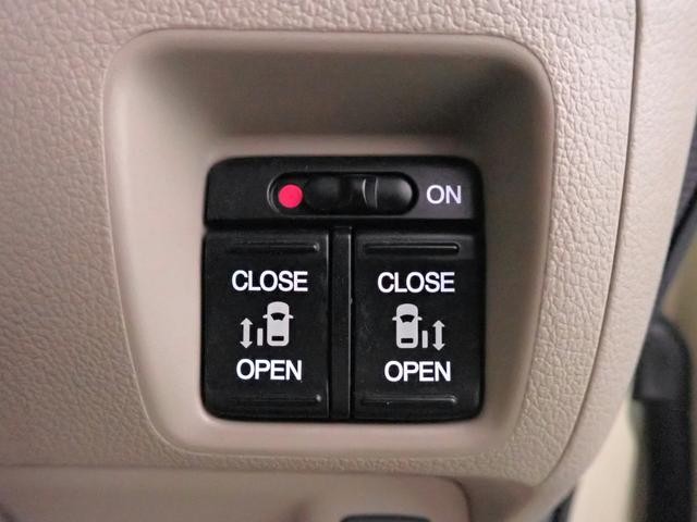 0207791A30260905W00105.jpg