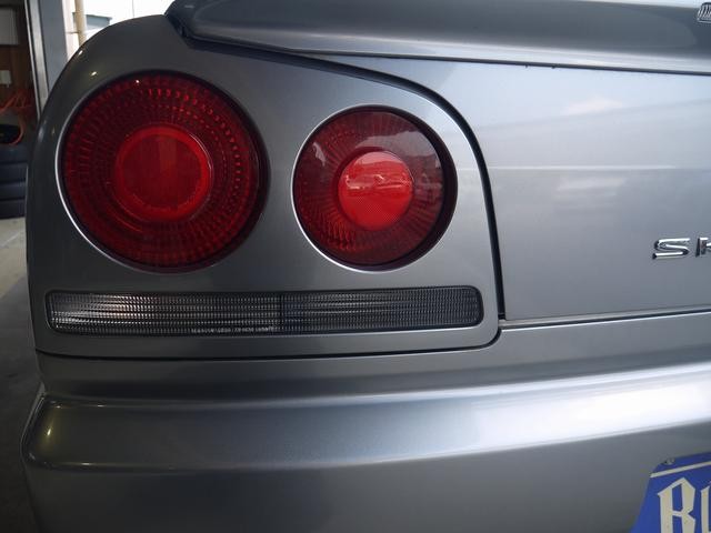 0200500A30260618W00111.jpg