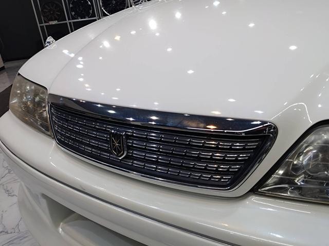 0541697A30260810W00116.jpg