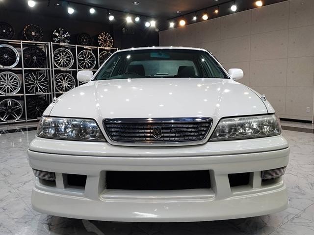 0541697A30260810W00117.jpg