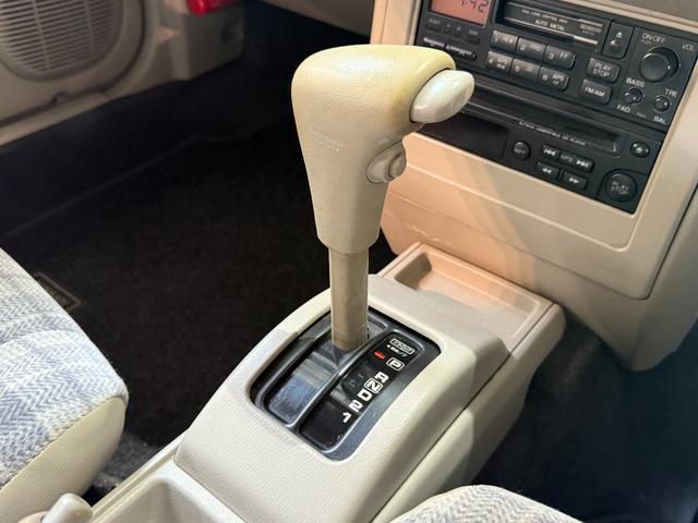 1020009A30260602W00116.jpg