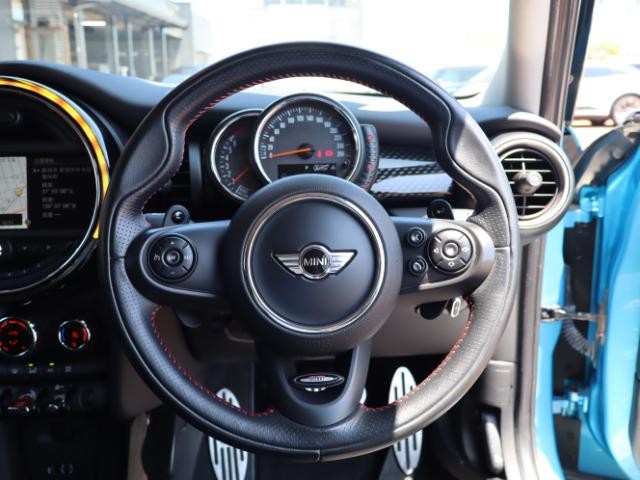 25076659_carP_l_12.jpg