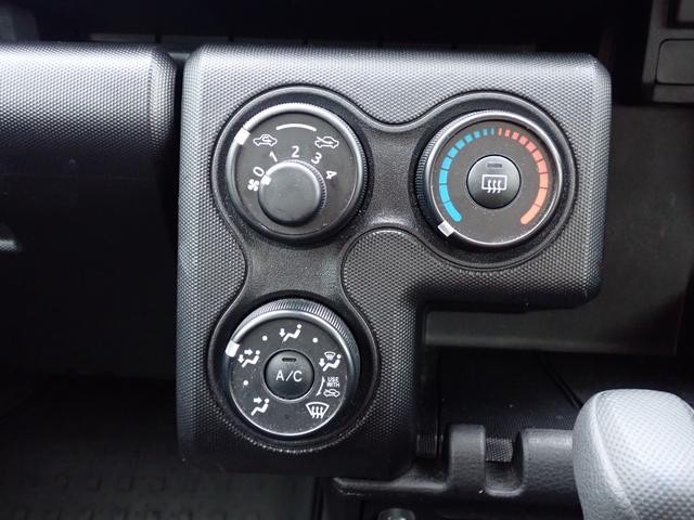 0910180A30250925W00218.jpg