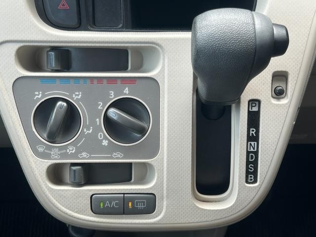 0804938A30260915W00112.jpg