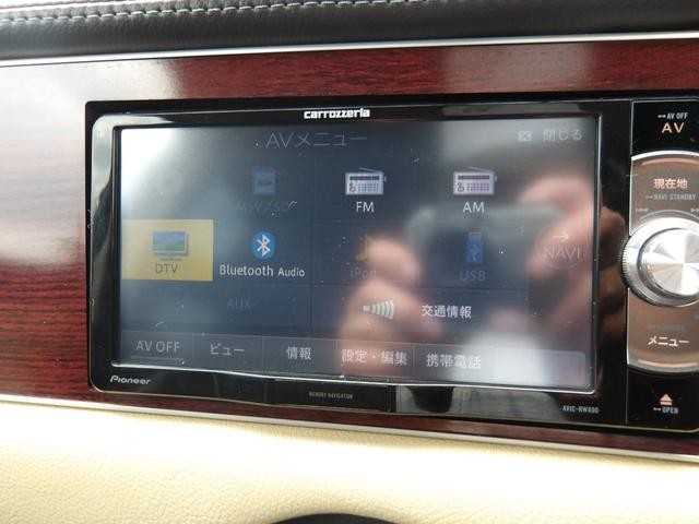 0707437A30260724W00412.jpg