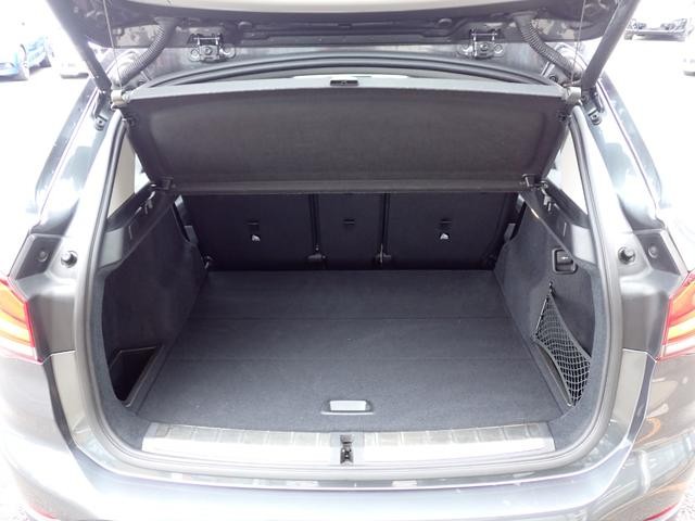 0550871A30260821W00315.jpg