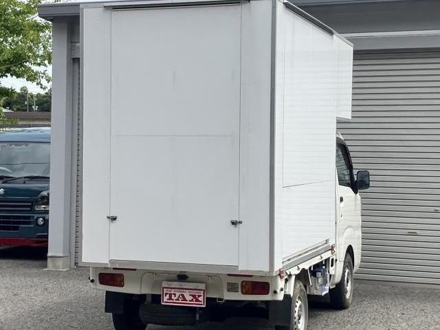 26085238_carP_l_3.jpg