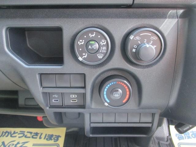 0802543A30260605W00115.jpg