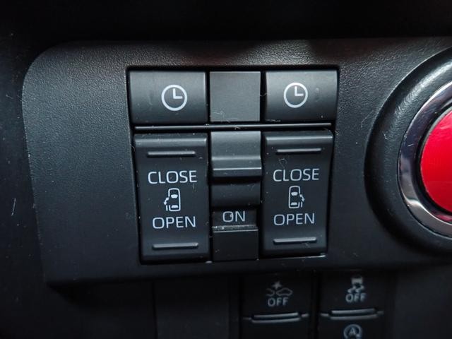 0540305A30260822W00719.jpg