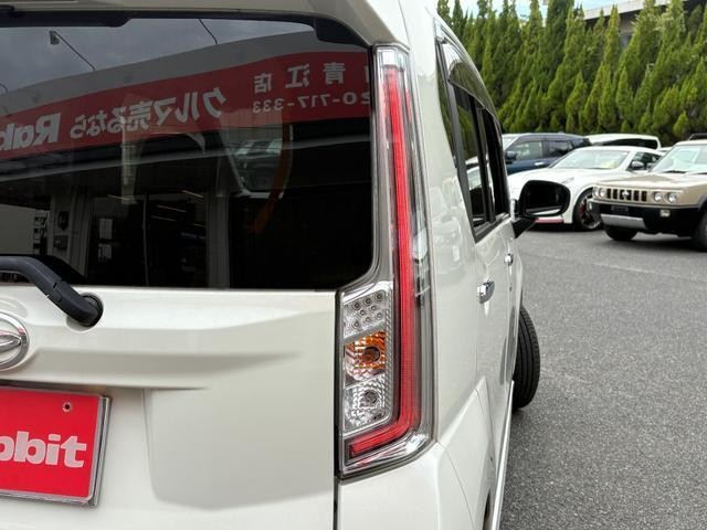 26085265_carP_l_8.jpg