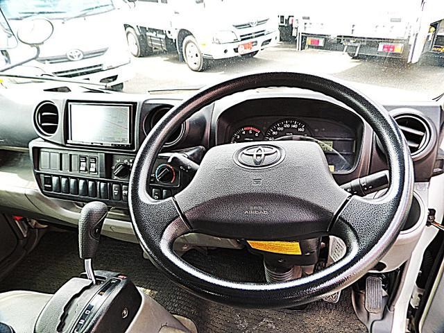 26711589_carP_l_15.jpg