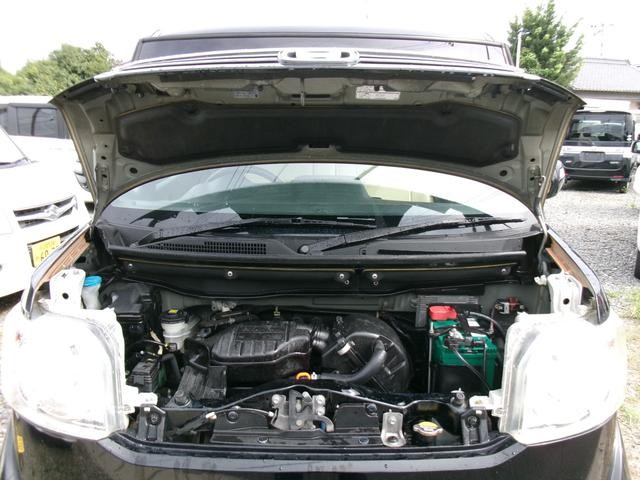 0208874A30260906W00314.jpg