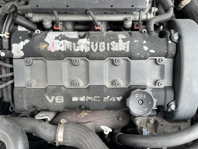 0208738A30260808W00316.jpg