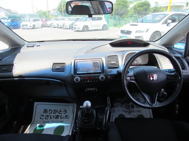 0560435A30260620W00203.jpg