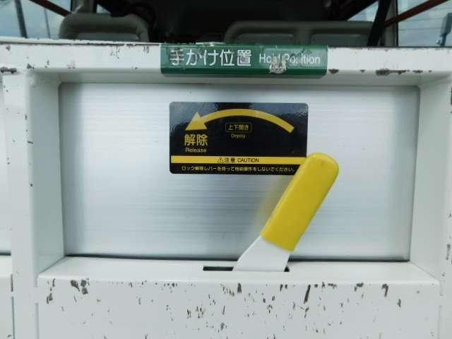 0840156A30260911W00605.jpg