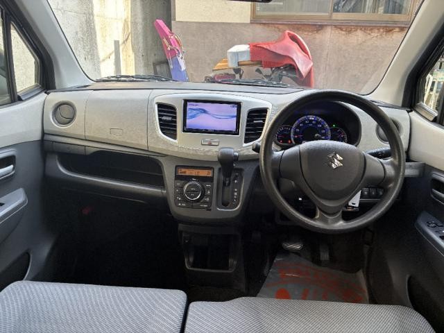 26085294_carP_l_15.jpg