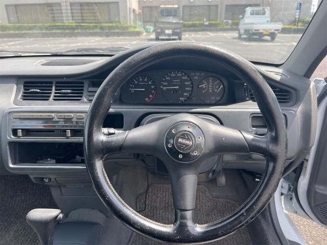 0204123A30260818W00102.jpg