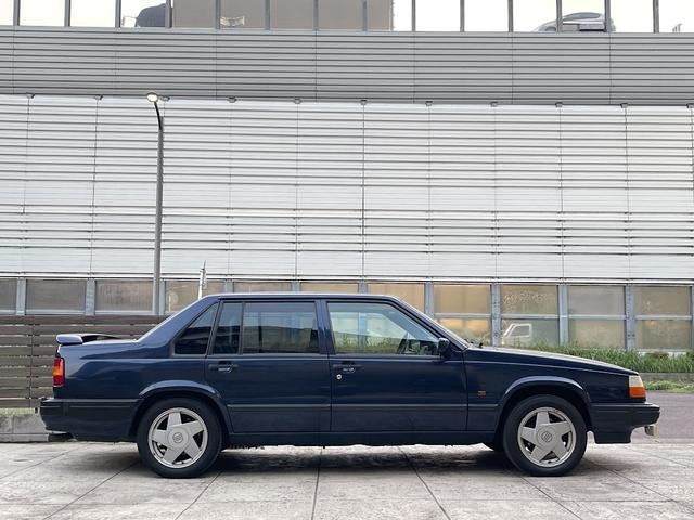 0541558A30260928W00405.jpg
