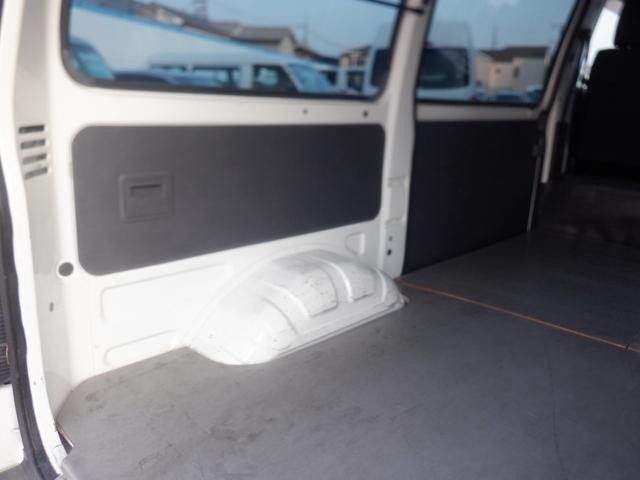 0709200A30260723W00117.jpg