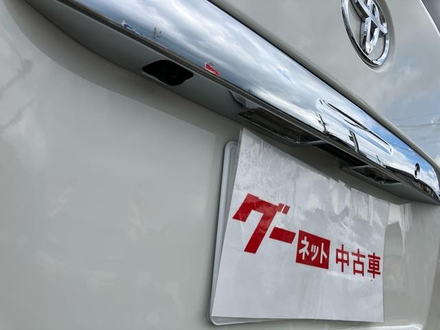 0601841A30261002W00217.jpg